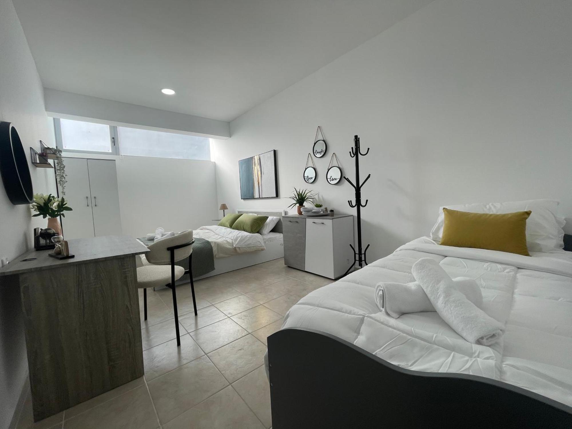 Aiolos Chania Center Luxury Apartment Near The Garden Esterno foto